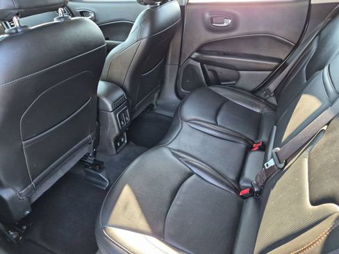 Used 2019 Jeep Compass Limited AWD/4WD image 28