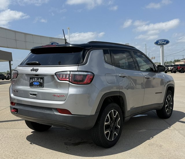 Used 2020 Jeep Compass Trailhawk AWD/4WD image 4