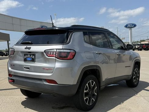Used 2020 Jeep Compass Trailhawk AWD/4WD image 4