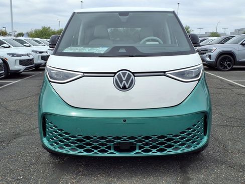 New 2025 Volkswagen ID. Buzz Pro S Plus image 2