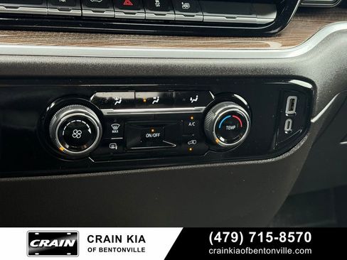 Used 2025 Chevrolet Silverado 2500 LT AWD/4WD image 18