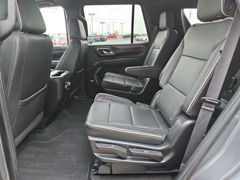 Used 2021 GMC Yukon SLT w/ SLT Premium Package RWD image 20