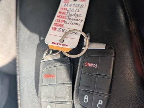 Used 2015 Dodge Journey SE image 50