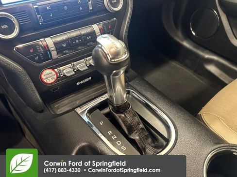 Used 2016 Ford Mustang Premium image 8