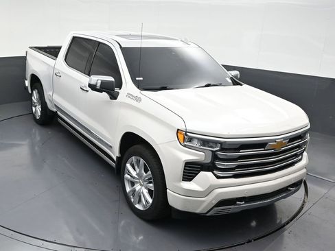 Used 2023 Chevrolet Silverado 1500 High Country w/ High Country Premium Package image 21