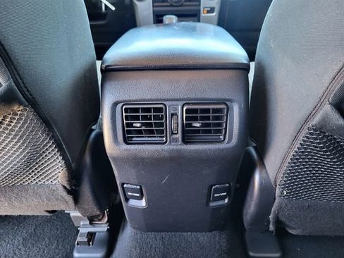 Used 2018 Toyota 4Runner SR5 AWD/4WD image 18