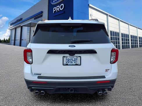 Used 2024 Ford Explorer ST w/ Equipment Group 401A AWD/4WD image 30