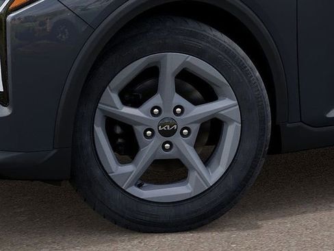 New 2025 Kia K4 LXS image 24
