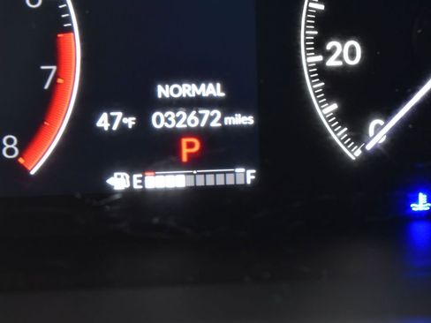 Used 2023 Honda CR-V EX-L image 14