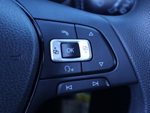 Used 2018 Volkswagen Atlas S image 22