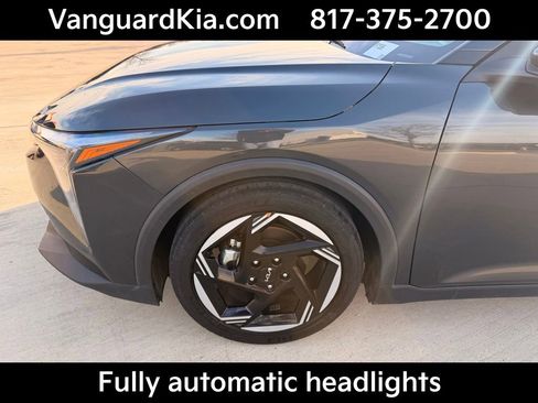 Certified 2025 Kia K4 EX image 8