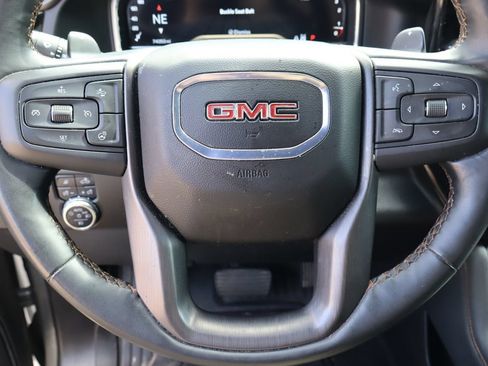 Used 2024 GMC Sierra 1500 AT4 w/ AT4 Premium Package AWD/4WD image 11