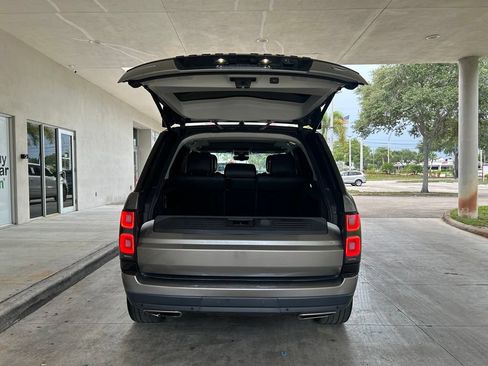 Used 2019 Land Rover Range Rover Supercharged AWD/4WD image 35