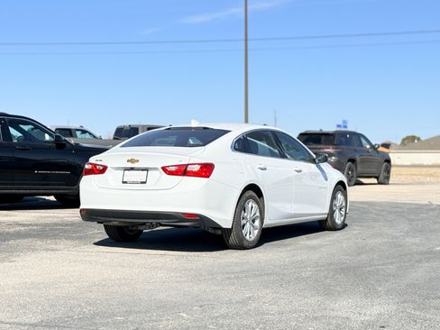 Used 2023 Chevrolet Malibu LT image 5