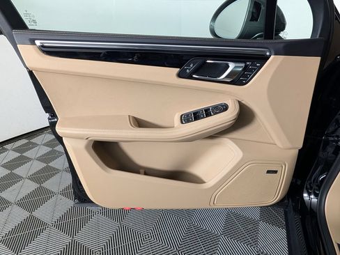 New 2026 Porsche Macan Turbo AWD/4WD image 24