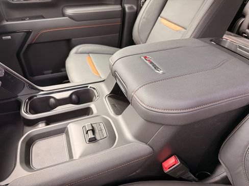 New 2026 GMC Sierra 2500 AT4 w/ AT4 Premium Plus Package AWD/4WD image 28