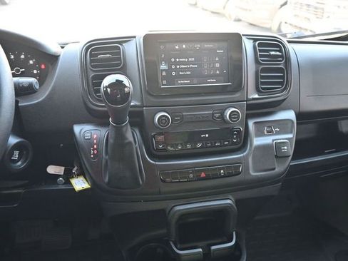 Used 2024 RAM ProMaster 2500 image 3