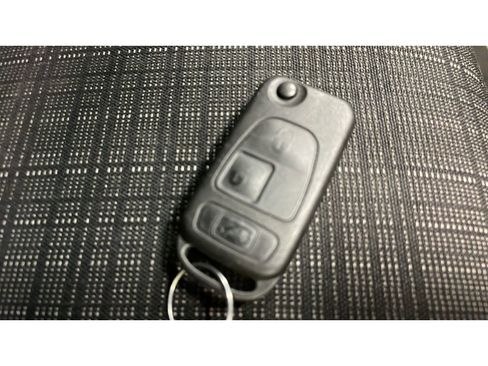 Used 2018 Mercedes-Benz Sprinter 2500 image 20