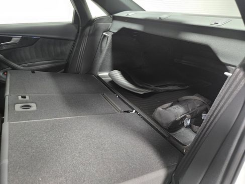 Used 2023 Audi S4 Premium Plus w/ Premium Plus Package image 40