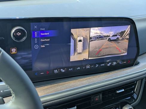 New 2026 Chevrolet Suburban High Country image 20