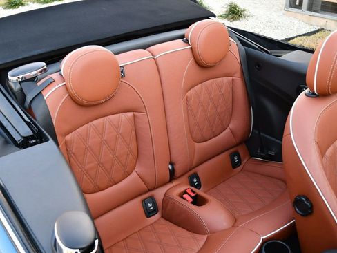 Used 2023 MINI Cooper S image 17