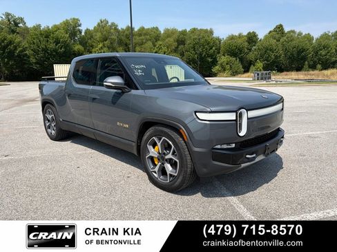 Used 2022 Rivian R1T Adventure AWD/4WD image 2