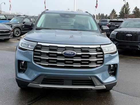 New 2026 Ford Explorer Active w/ Active Comfort Package image 2