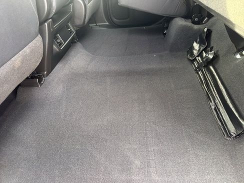 Used 2019 Chevrolet Silverado 1500 Custom Trail Boss w/ Custom Convenience Package image 36