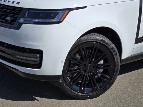 New 2026 Land Rover Range Rover SE AWD/4WD image 6