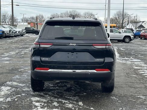 Used 2024 Jeep Grand Cherokee Limited image 5