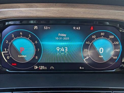 New 2026 Volkswagen Atlas SE image 10