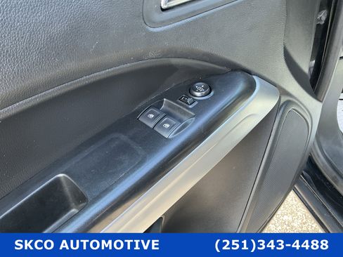 Used 2022 Chevrolet Colorado LT w/ Fleet Safety Package RWD image 22
