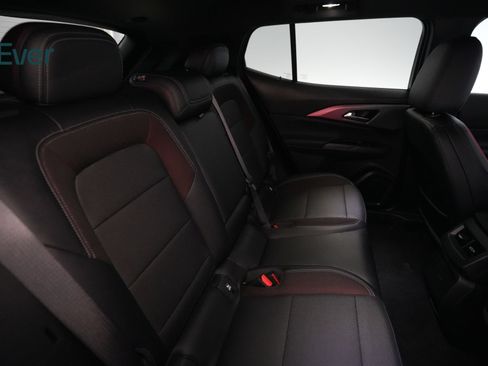 Used 2024 Chevrolet Equinox EV RS FWD image 5