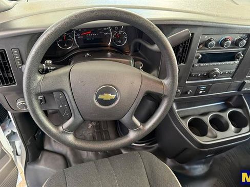 Used 2025 Chevrolet Express 2500 w/ Driver Convenience Package RWD image 15