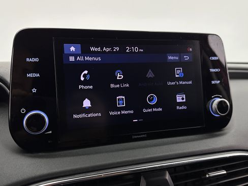 Used 2022 Hyundai Santa Fe SEL w/ Convenience Package FWD image 16