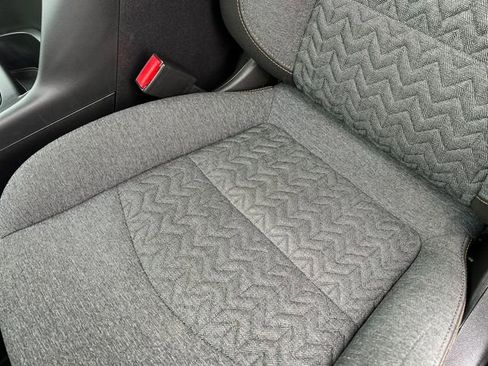 Certified 2023 Chevrolet Equinox LT image 12