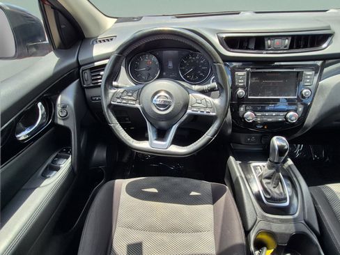 Used 2019 Nissan Rogue Sport SV w/ All-Weather Package AWD/4WD image 14