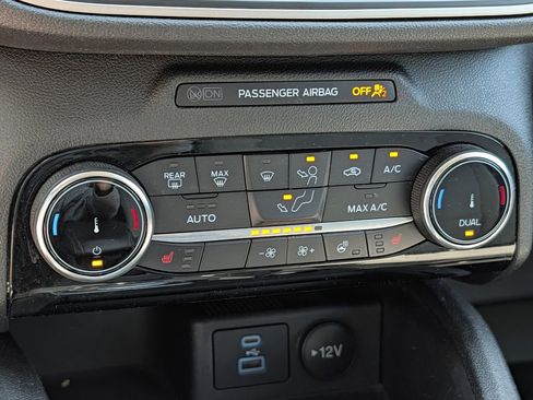 Used 2022 Ford Escape SE w/ Convenience Package AWD/4WD image 38