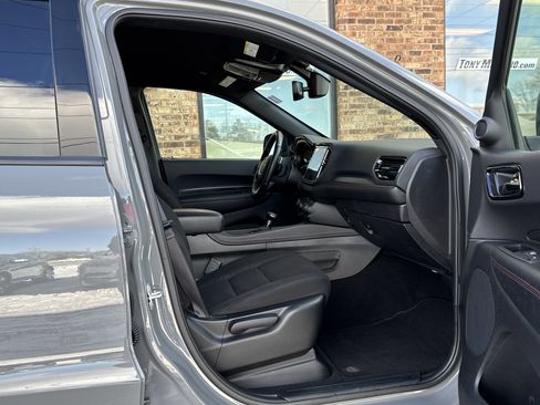 Used 2025 Dodge Durango GT w/ Blacktop Package AWD/4WD image 14