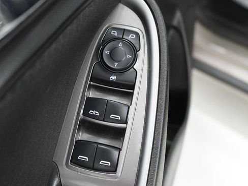Used 2023 Chevrolet Malibu LT FWD image 18