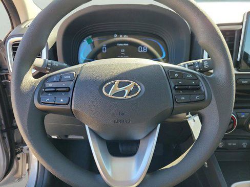 New 2026 Hyundai Venue SE image 12