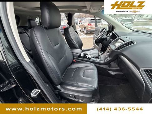 Used 2016 Ford Edge Titanium w/ Equipment Group 302A image 29