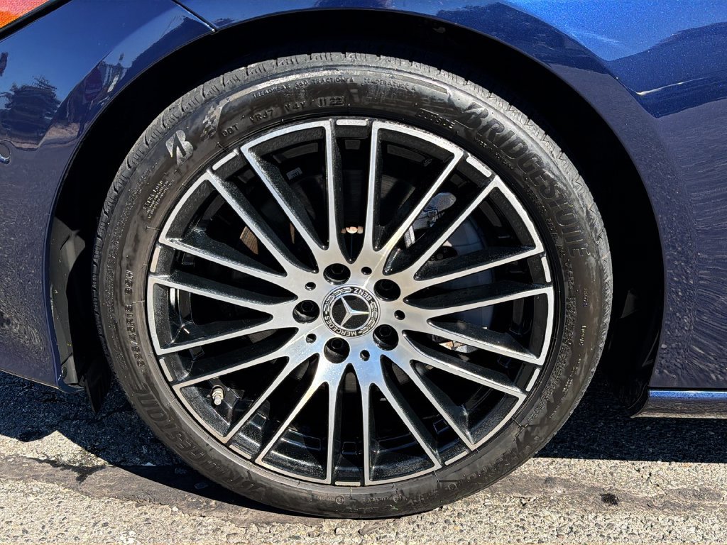 Used 2022 Mercedes-Benz C 300 4MATIC Sedan image 16