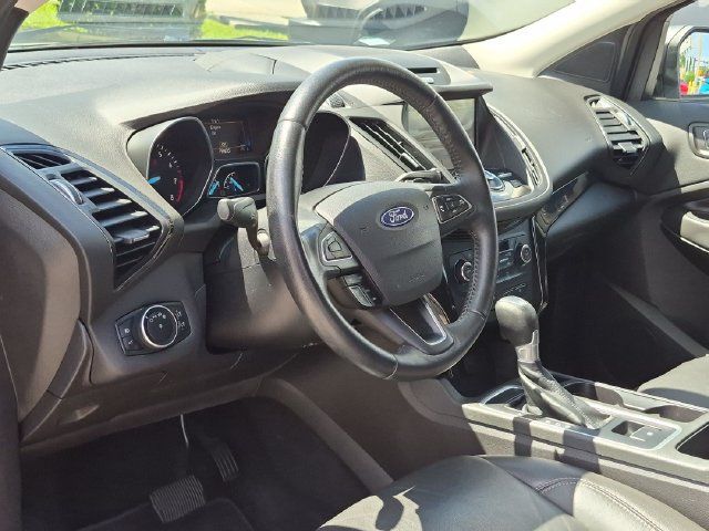 Used 2017 Ford Escape Titanium FWD image 10