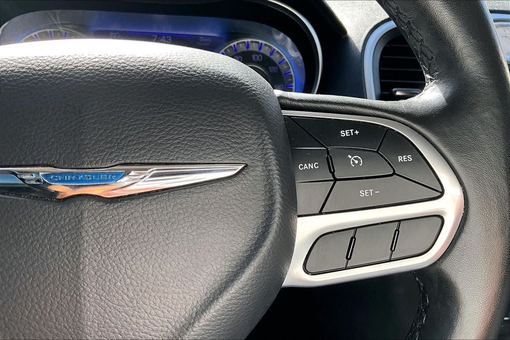 Used 2019 Chrysler 300 Touring w/ Sport Appearance Package RWD image 21