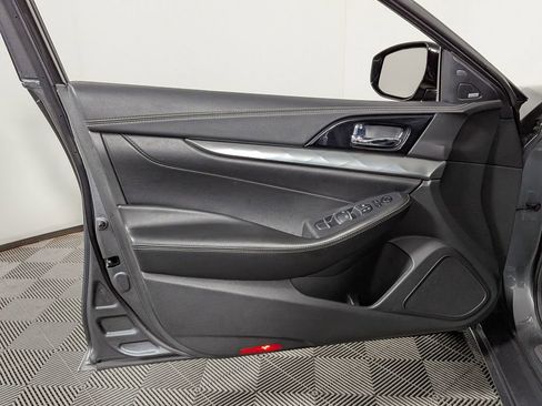 Used 2020 Nissan Maxima 3.5 SL w/ Floor Mat Group image 11