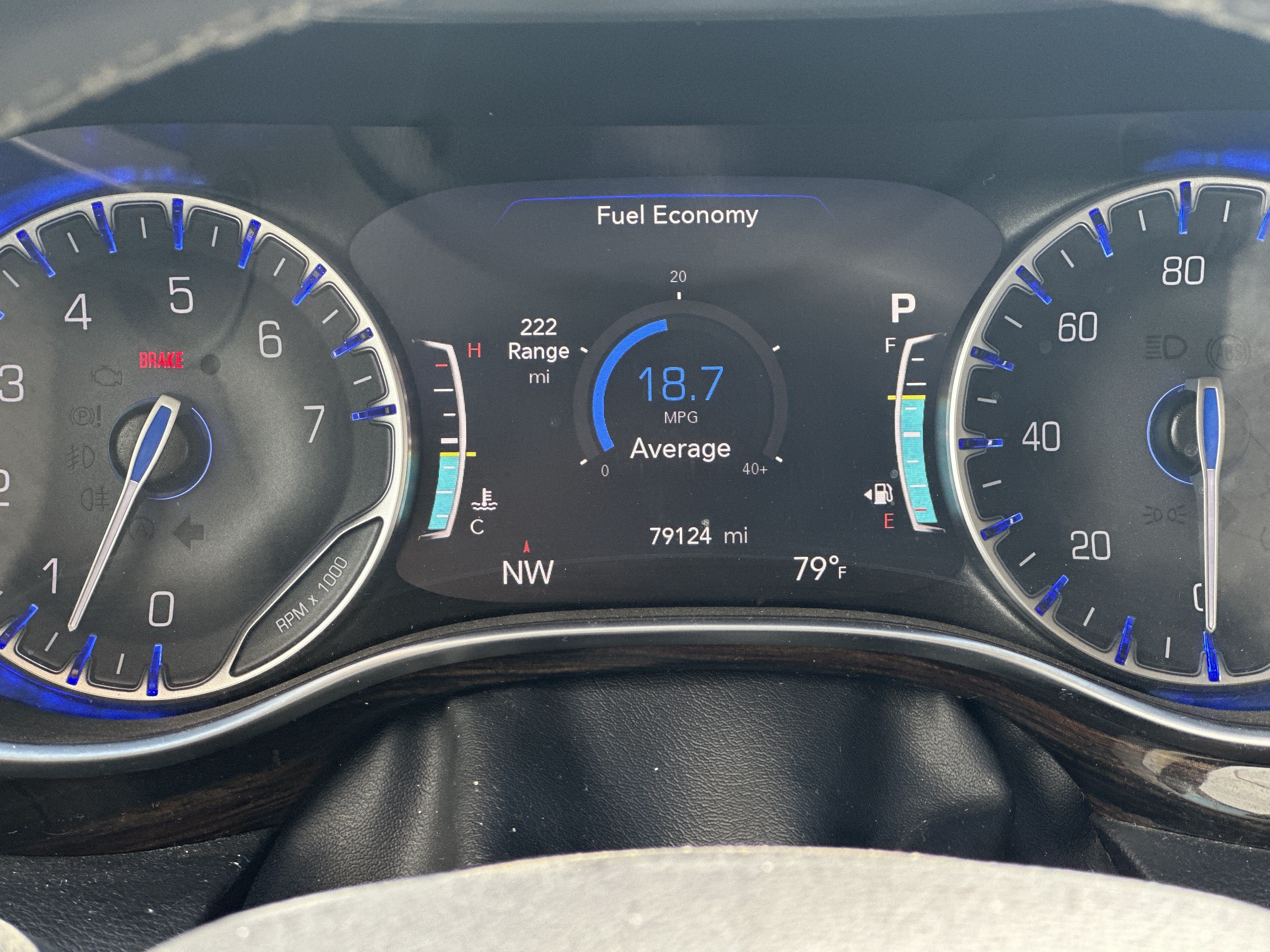 Used 2023 Chrysler Pacifica Limited FWD image 19