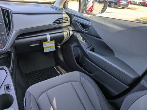 Certified 2025 Subaru Crosstrek 2.0i image 17