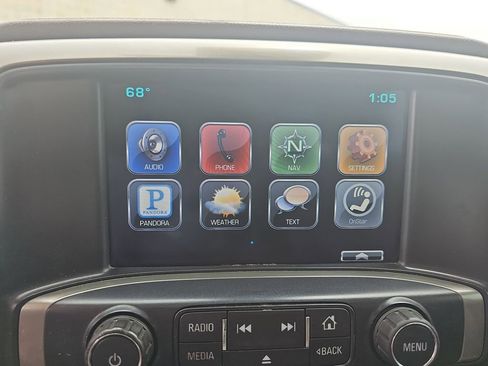Used 2015 Chevrolet Silverado 2500 High Country w/ High Country Premium Package AWD/4WD image 27