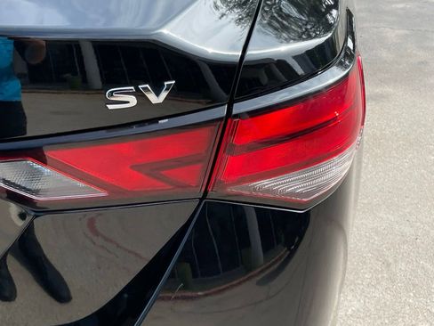 Used 2024 Nissan Sentra SV FWD image 6
